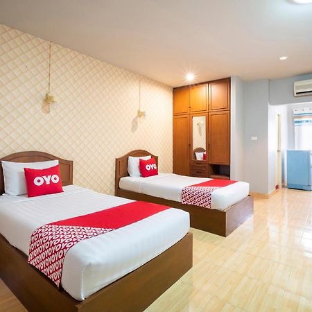 Oyo 663 Green Beach Room Pattaya Esterno foto