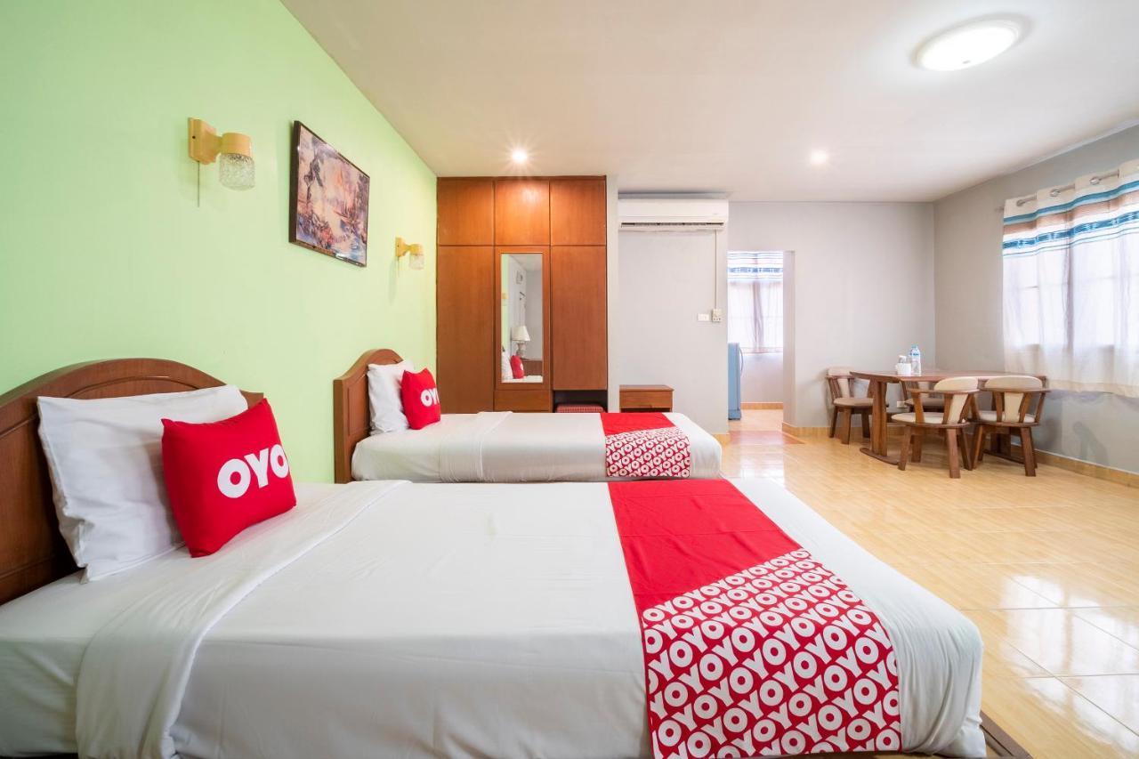 Oyo 663 Green Beach Room Pattaya Esterno foto