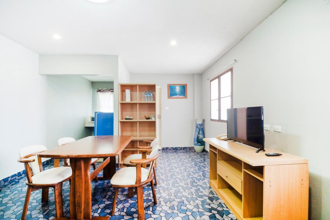 Oyo 663 Green Beach Room Pattaya Esterno foto