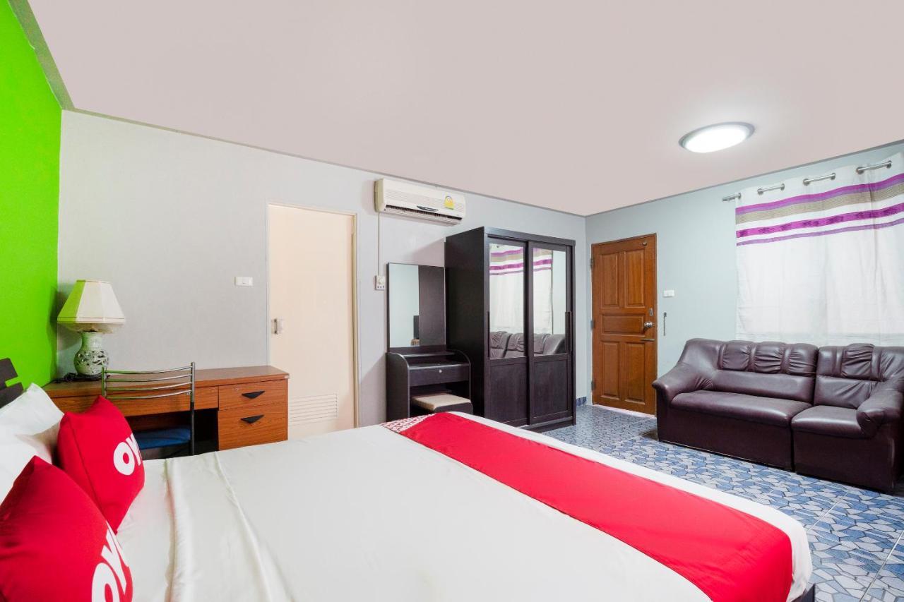 Oyo 663 Green Beach Room Pattaya Esterno foto
