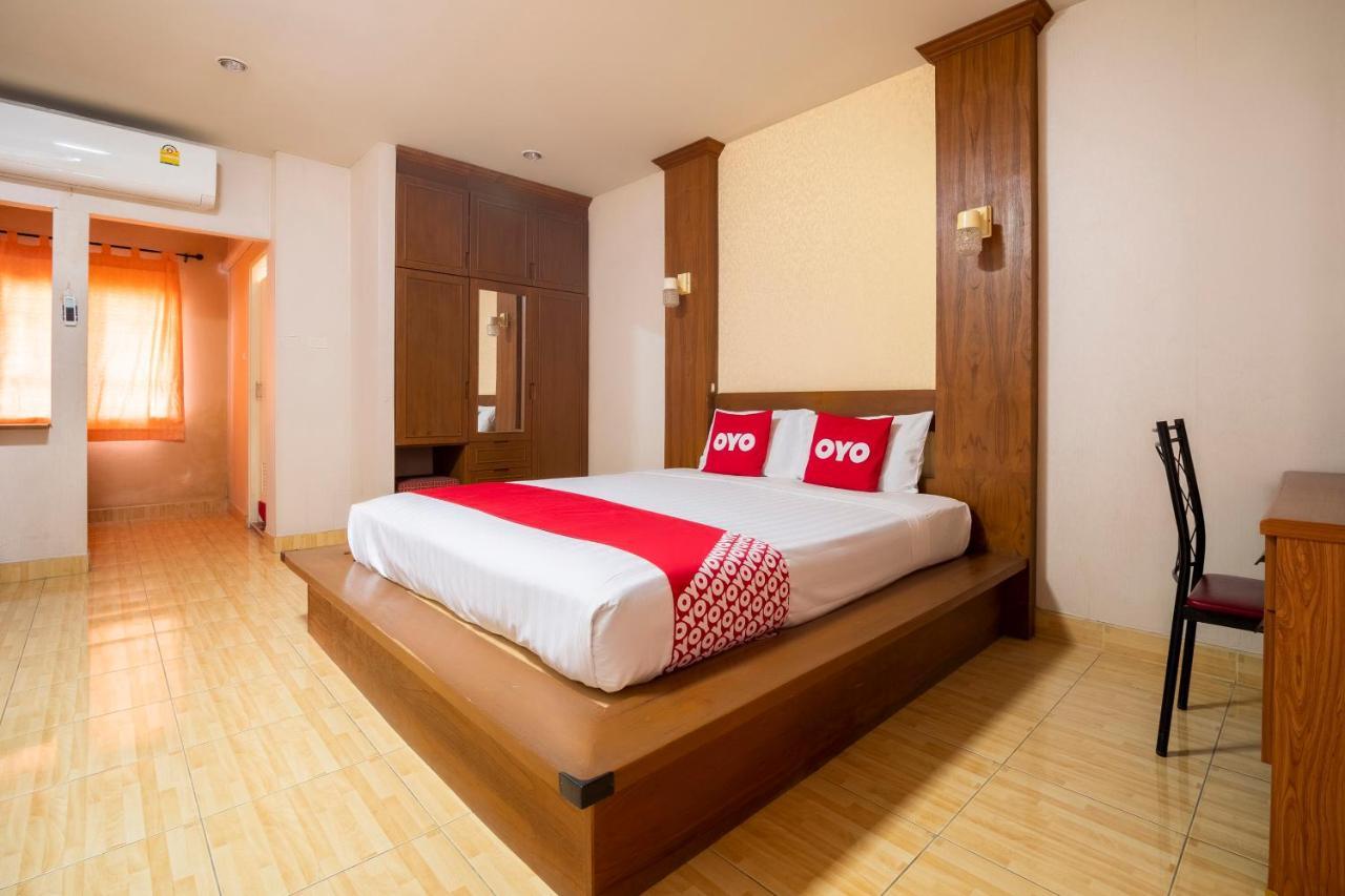 Oyo 663 Green Beach Room Pattaya Esterno foto