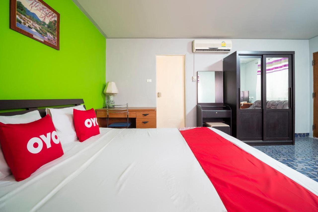 Oyo 663 Green Beach Room Pattaya Esterno foto