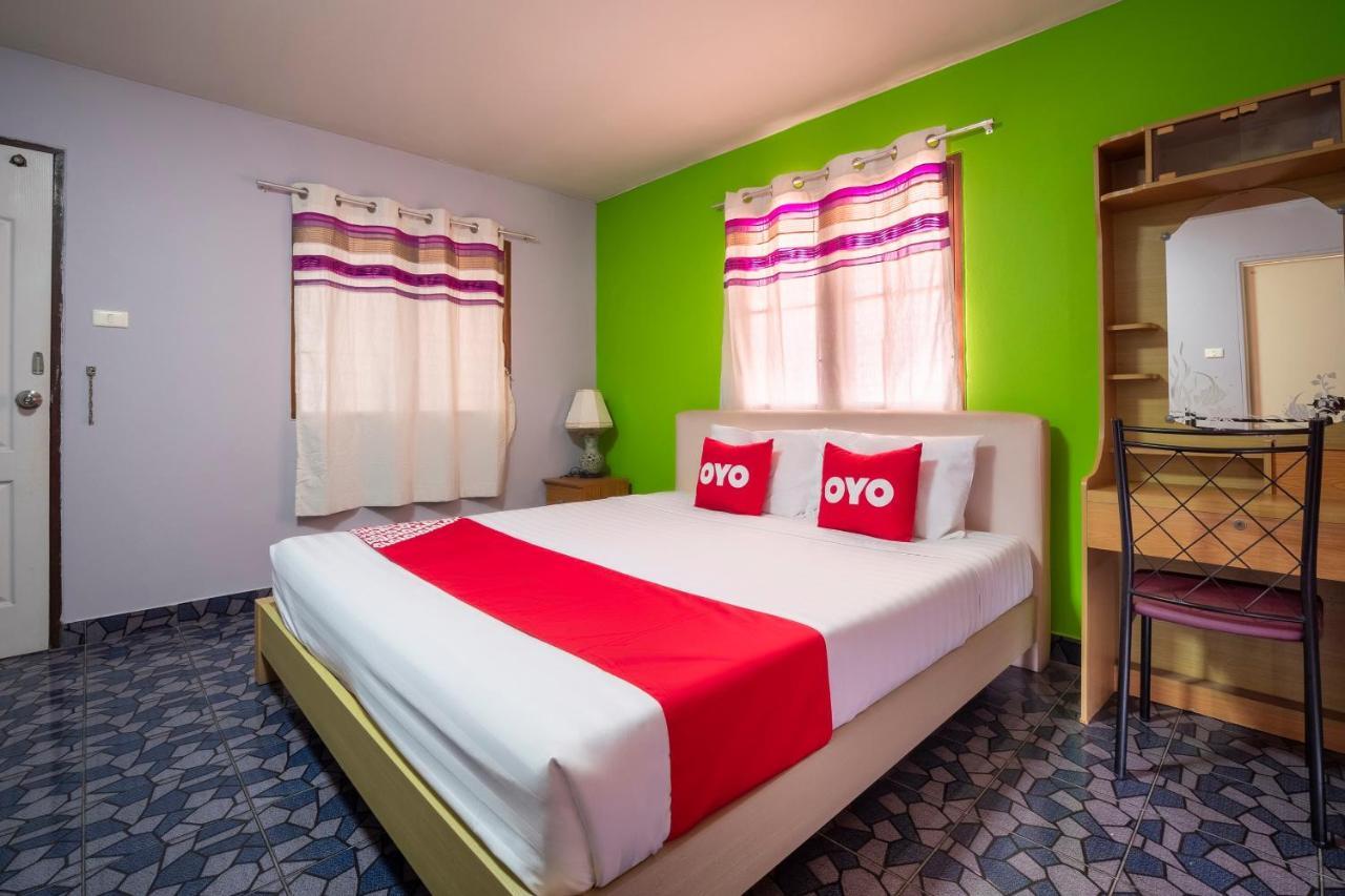 Oyo 663 Green Beach Room Pattaya Esterno foto