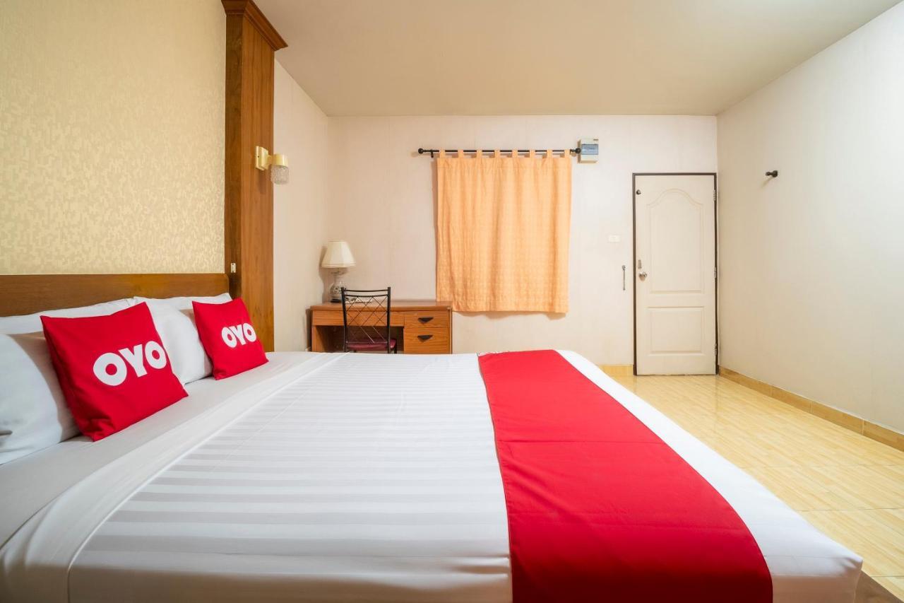 Oyo 663 Green Beach Room Pattaya Esterno foto