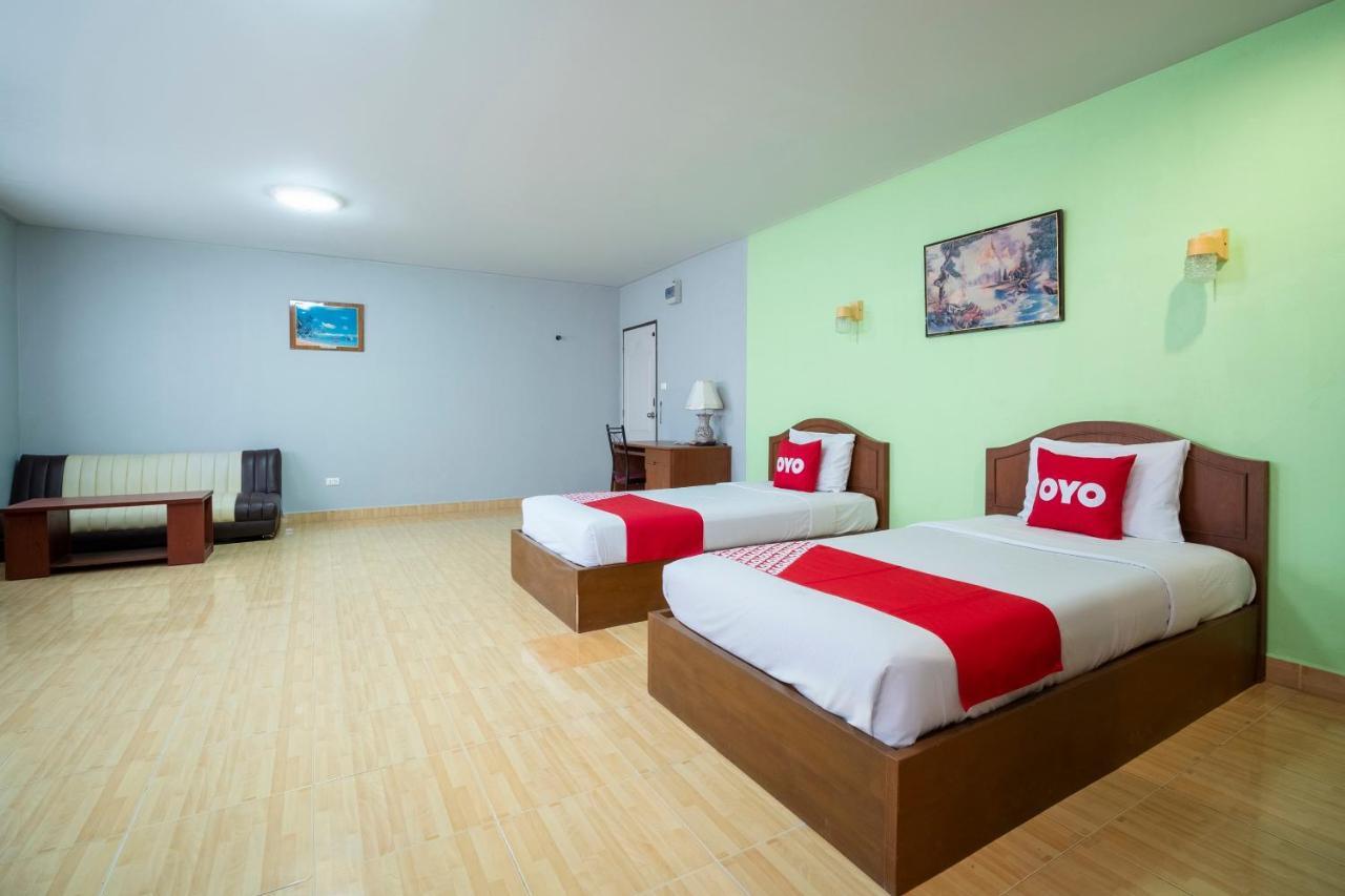 Oyo 663 Green Beach Room Pattaya Esterno foto
