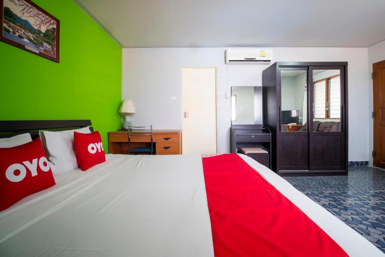 Oyo 663 Green Beach Room Pattaya Esterno foto
