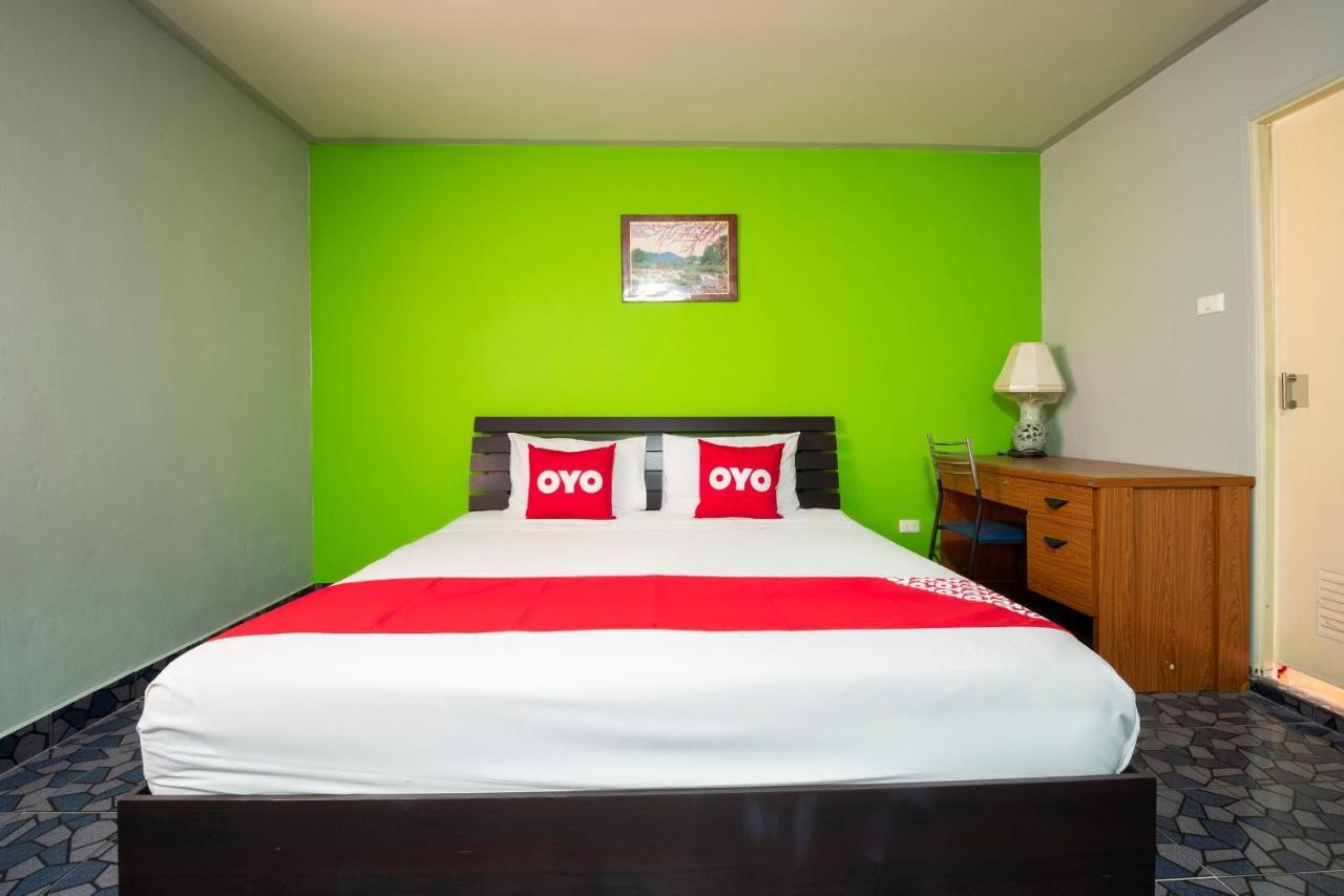 Oyo 663 Green Beach Room Pattaya Esterno foto