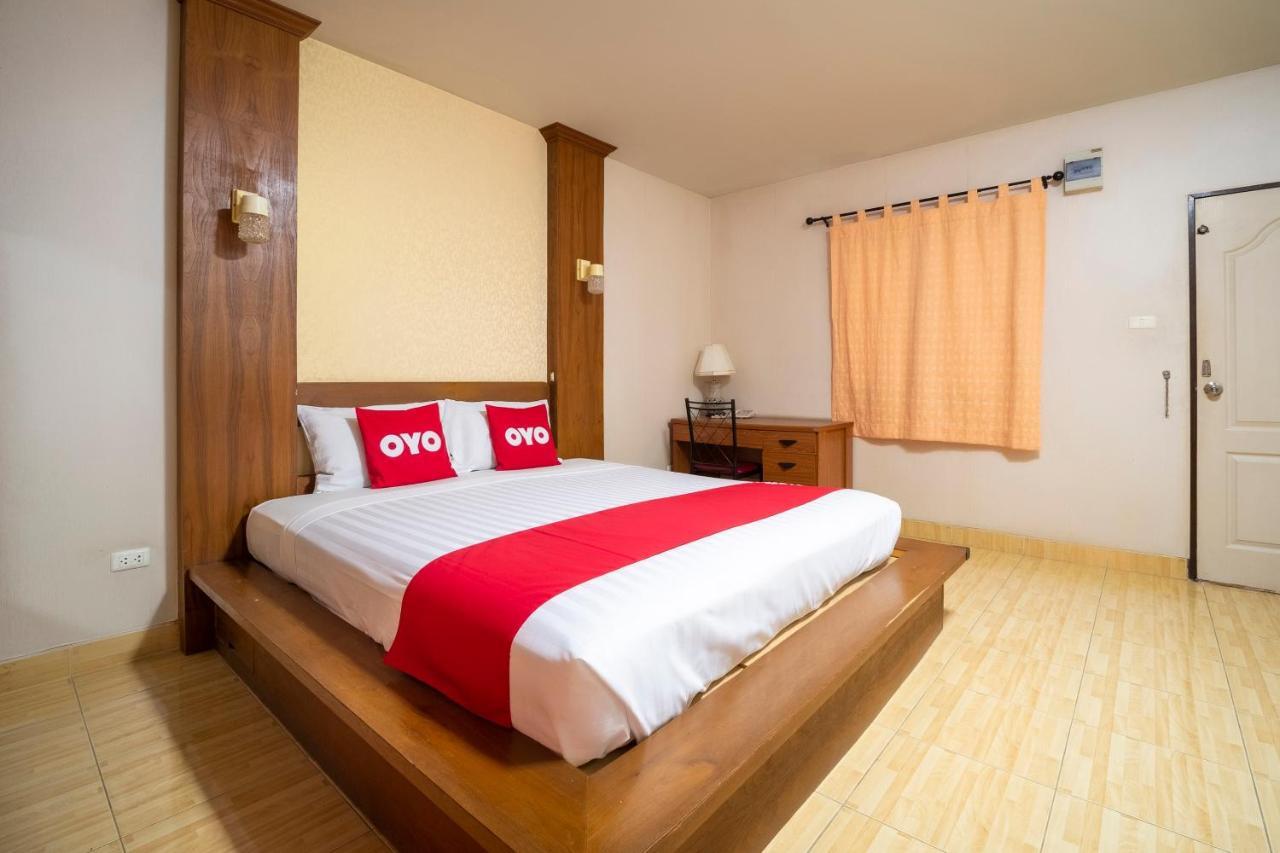 Oyo 663 Green Beach Room Pattaya Esterno foto